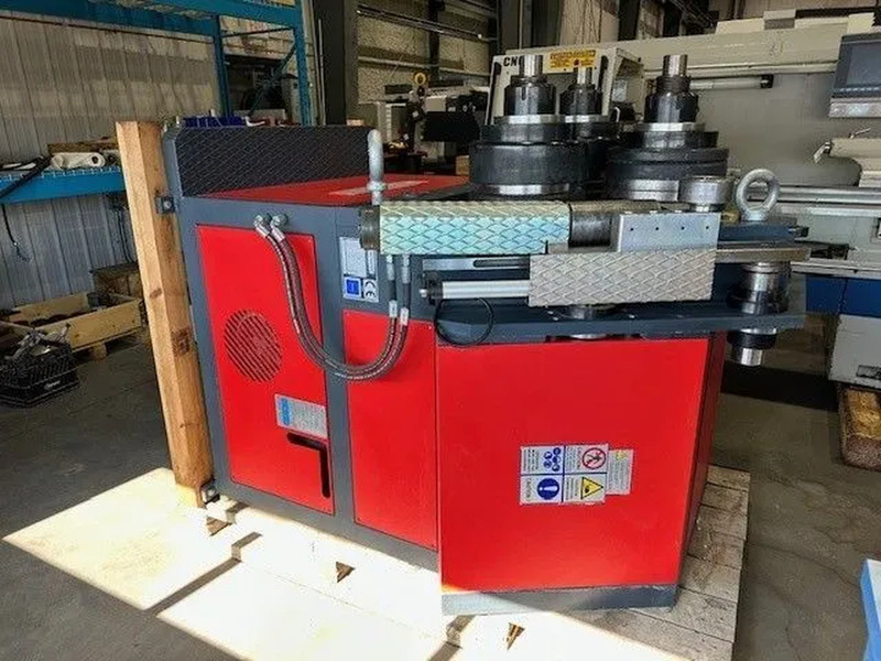 4" x 4" x 3/8" Akyapak #APK-101, Hydraulic 3-Roll Pipe & Profile Bending Machine, 12.4" roll diameter, 3.94"