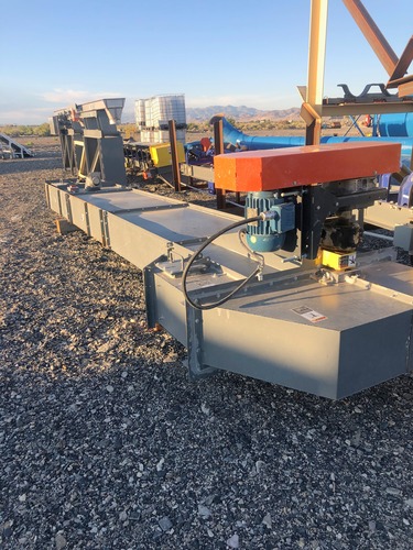 Thomas Conveyor, Bucket Elevator, 22'-6" overall, 18'-4" discharge height, 36" depth, 3 HP Weg motor, 230/460