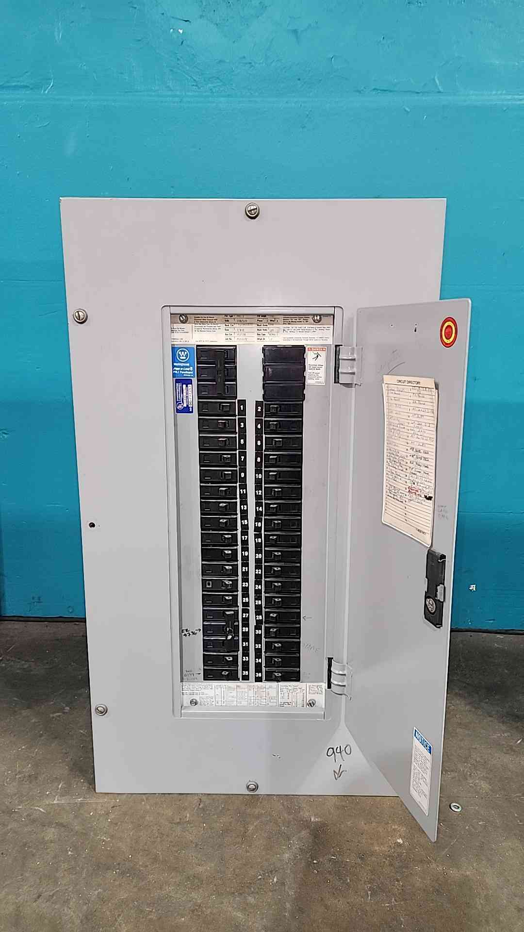 100 Amp. Westinghouse, Pow-R-Line PRL-1, Panelboard, 208Y/120 Volts, 3 phase, w/ (33) 20A 1-pole, 70A 3-pole