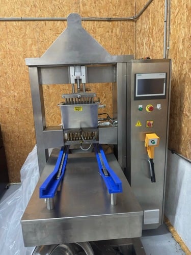 SaintyCo #DM-50X, Confectionery Depositor, 10-head, 18,000 pieces/hr., 35 strokes/min., 2-16g piece weight