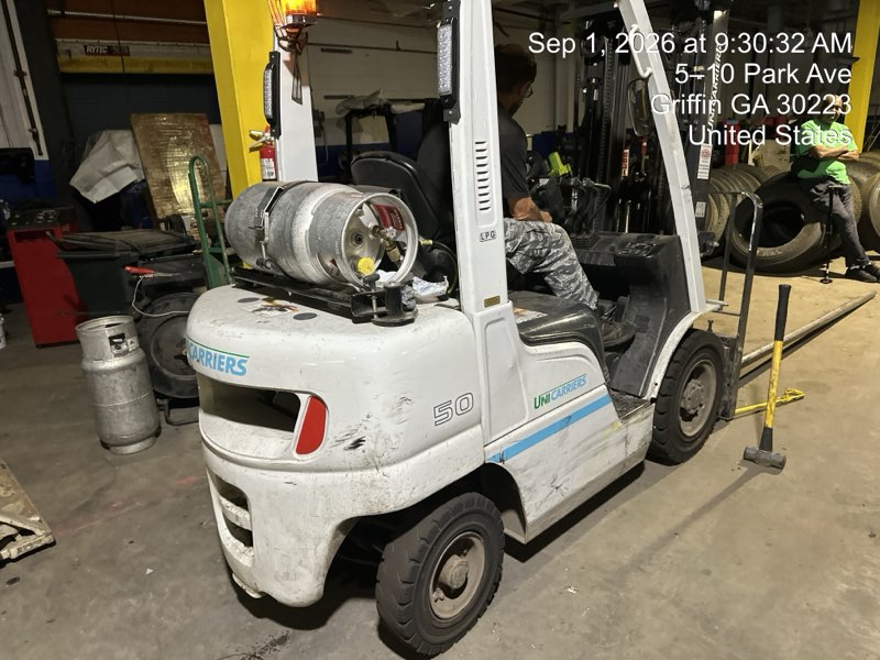 5,000 lb. UniCarriers #PF50LP, Forklift, LPG, pneumatic tires, 3-stage mast, side shift, automatic