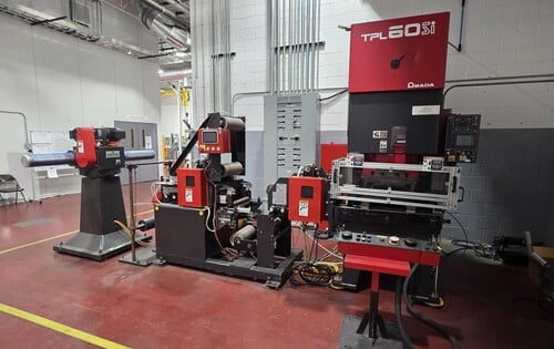 60 Ton, Amada #TPL60-Si, Stamping Press, 65-150 SPM, 3.54" stroke, 16.34" shut height, 36.22" x 21.65"