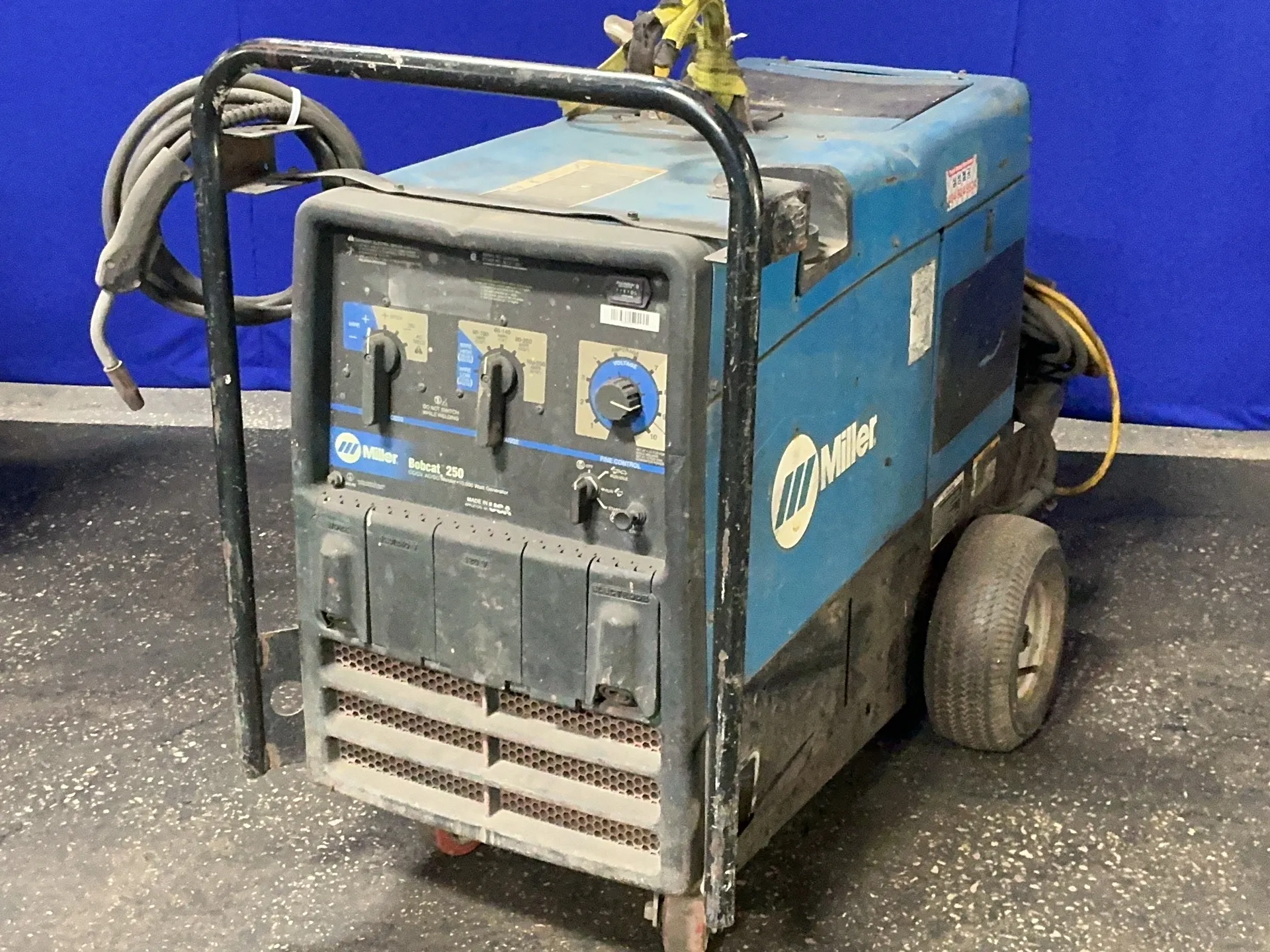 Miller #Bobcat-250, welder/generator, 250 Amps, 10,000 width generator, 10 KW, 1/60/120/240