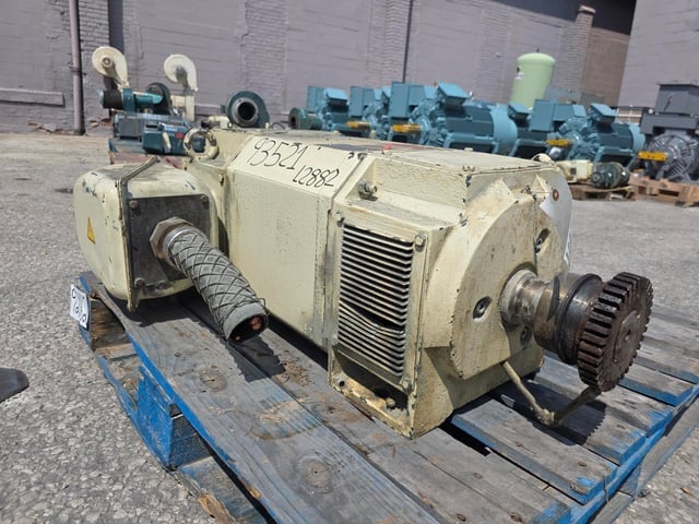 150 HP 1800 RPM Reliance, Frame L2882, DPFVBB, 460 Volts