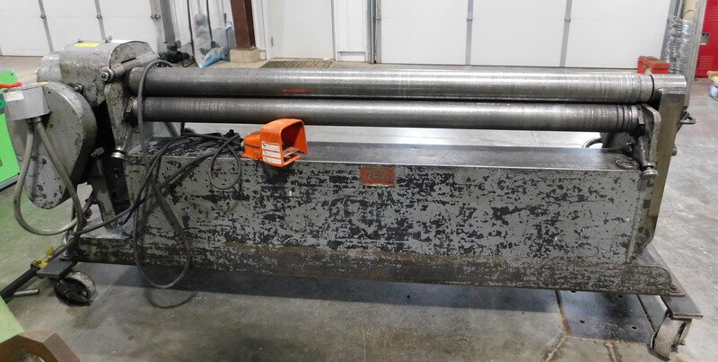 6' x 16 gauge Reed-Prentice #474, plate roll, manual rear and bottom roll adjust, 4-1/4" top roll diameter