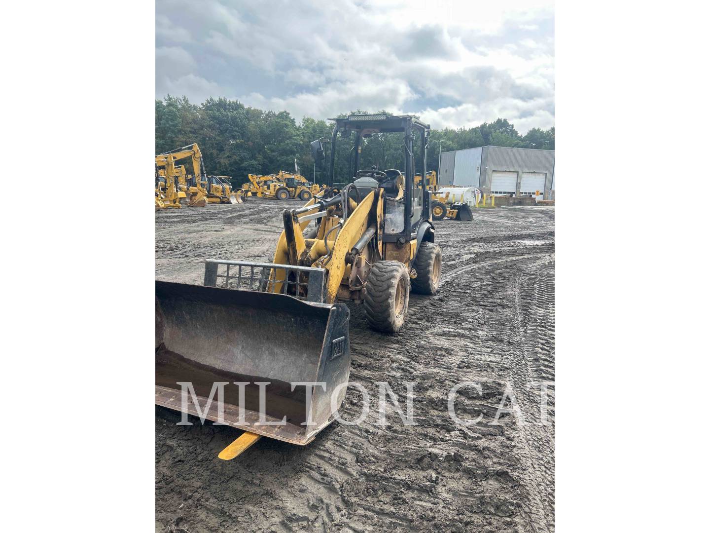 Cat 903C, Wheel Loader, 5472 hours, S/N: MW400572, 2015