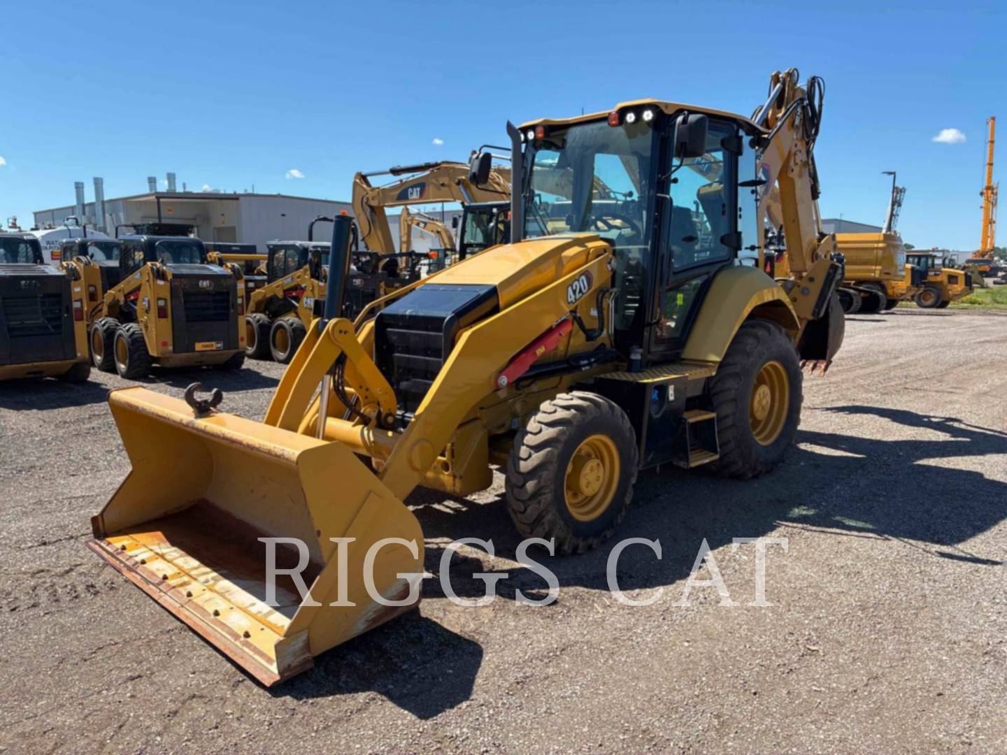 Cat 420-07, Backhoe Loader, 611 hours, S/N: H8T03434, 2023