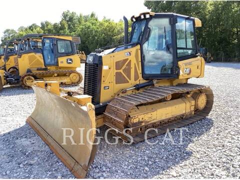 Caterpillar D3-12LGP, 1770 hours, S/N: XKY04821, 2023