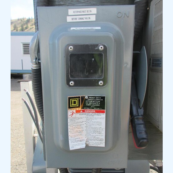 60 Amp. Square D #CH362AWK, Fusible Disconnect Switch, 600 VAC, 3 pole, Type 3R enclosure