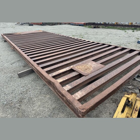 132" x 32' Grizzly Screen, 6.5" bar spacing, 100 lb. rail bars, 5.5" wide x 6" deep, 4" x 4" angle iron frame