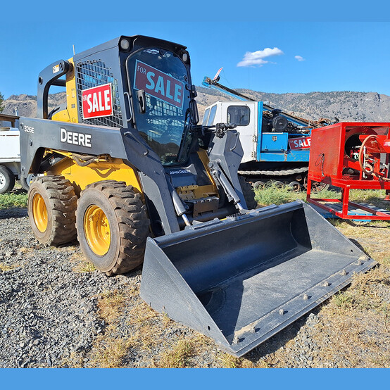John Deere #326E, Skid Steer Loader, 71 HP @ 2500 RPM Yanmar diesel engine, 2,690 lb. rated capacity