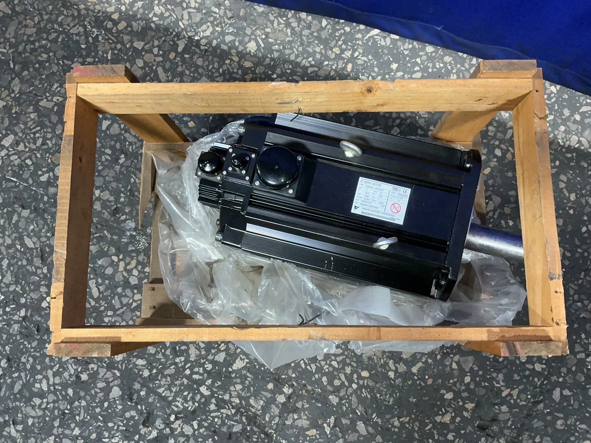 11 KW Yaskawa #SGMGH-1AP2A2B, servo motor, 1500 RPM, 58.6 A, 200 Volts