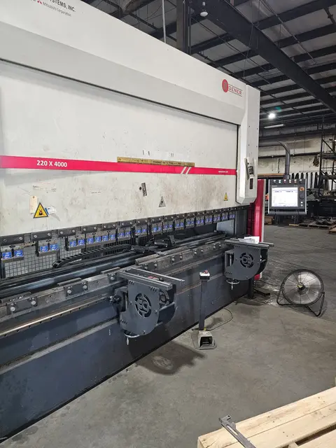 242 Ton, Dener #DEXL-22040-ACZL, CNC Hydraulic Press Brake, 13.2' overall, 13.8" stroke, 17.7" throat, 23.6"