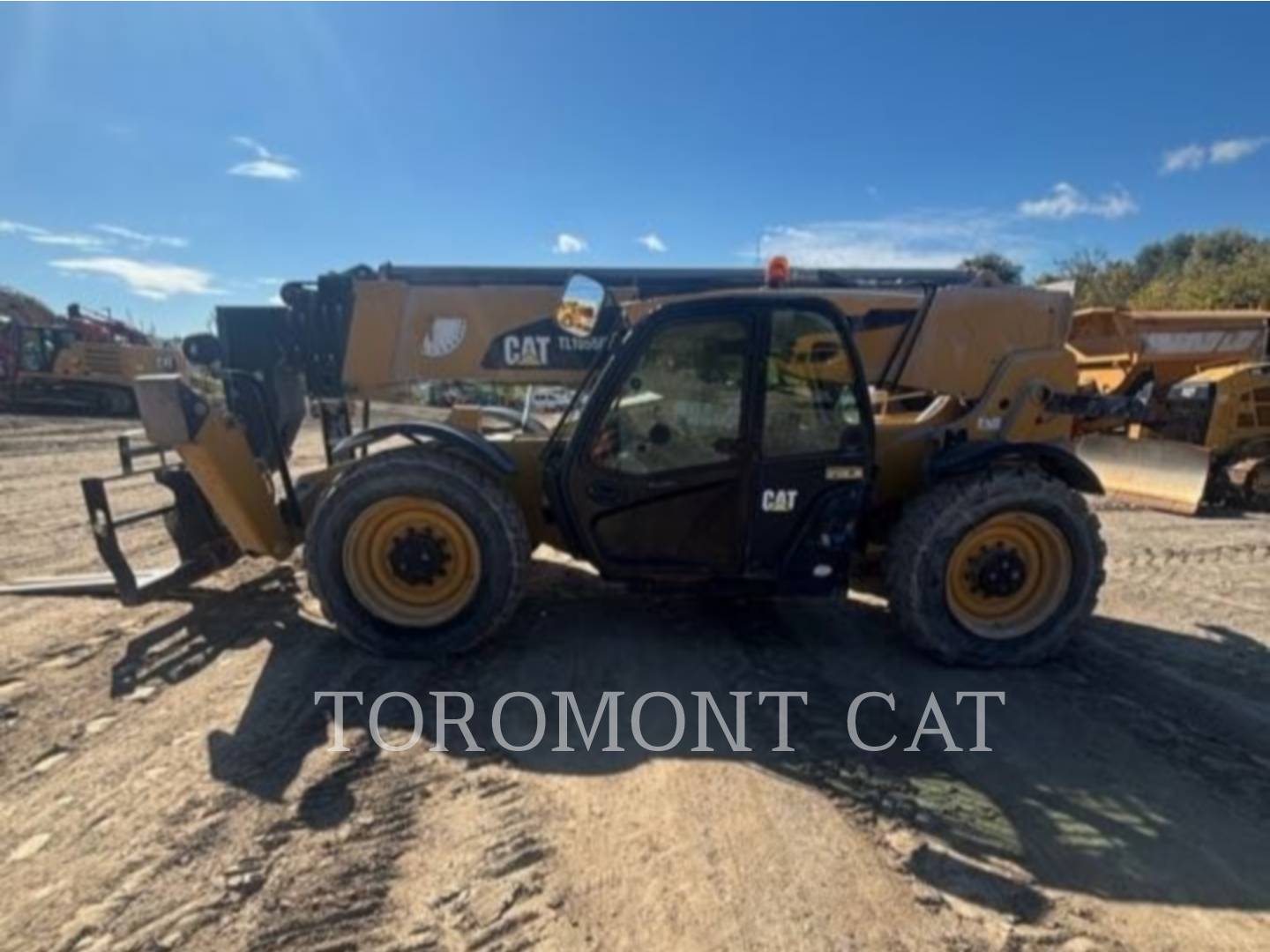 Cat TL1055D, Telehandler, 4997 hours, S/N: ML500457, 2016
