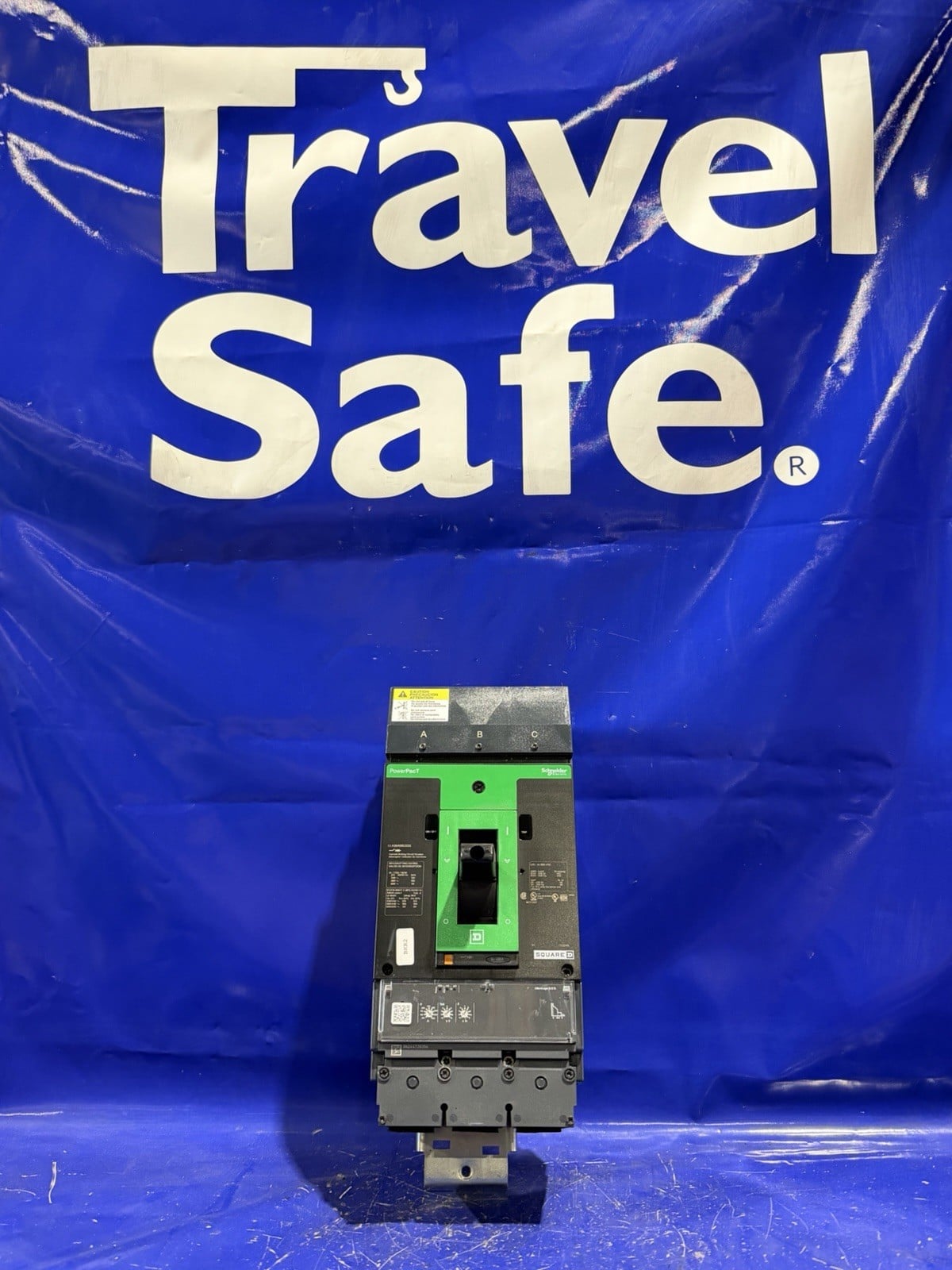 400 Amps, Square D #LLA36400U33X, PowerPact I-Line circuit breaker, 600 Volts, 3 Pole (4 available)