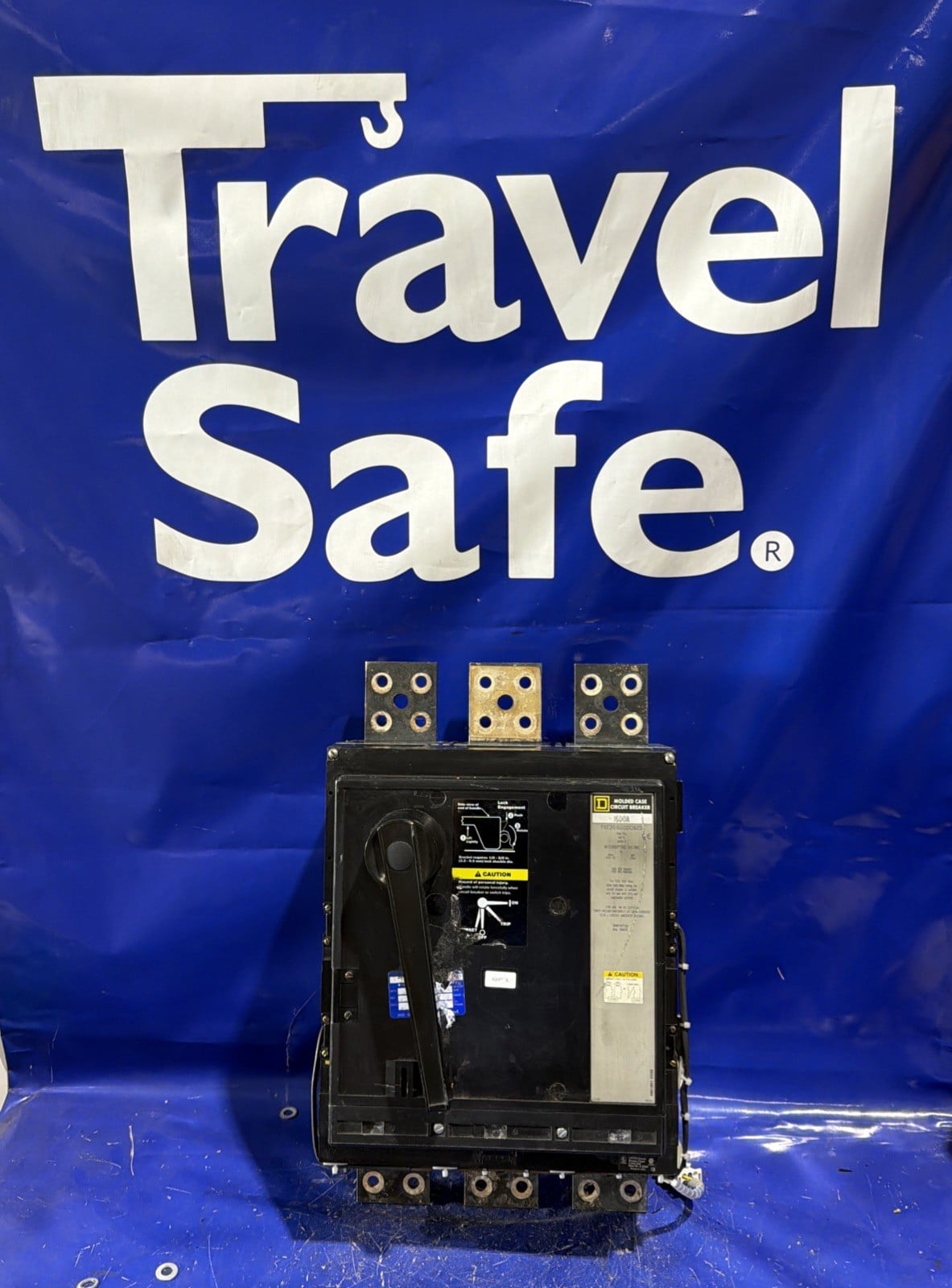 1600 Amps, Square D #PAF361600DC1625, bolt-on molded case circuit breaker, 600 Volts, 3 Pole