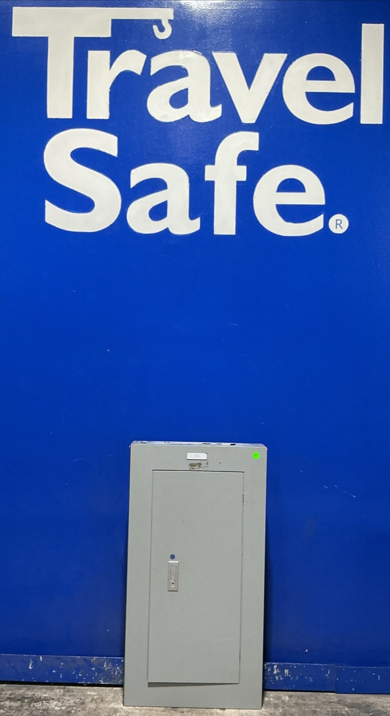 225 Amp. Siemens CDP-7, MLO Panelboard, 480Y/277 Volts, 3 Phase, 4 Wire