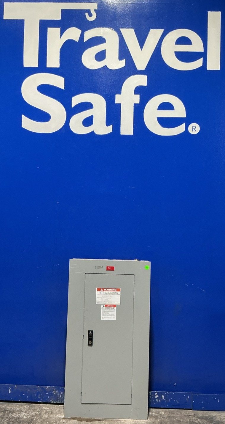125 Amp. General Electric UL-430772, MLO Panelboard, 480Y/277 Volts, 3 Phase, 4 Wire