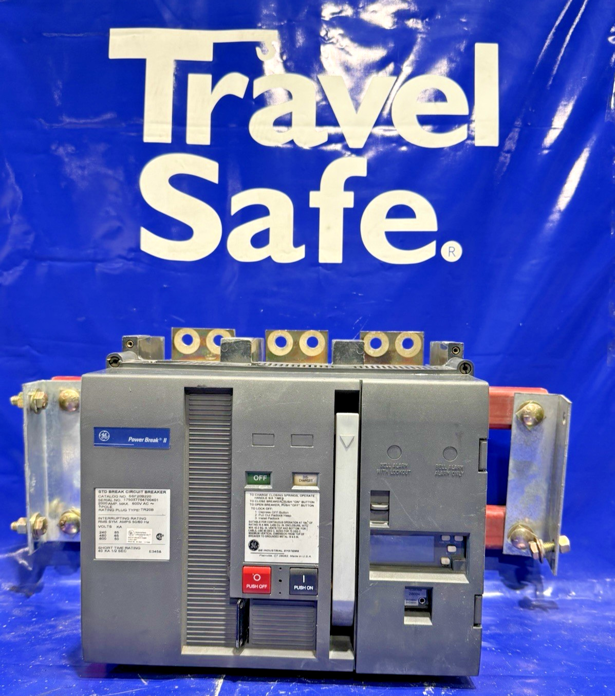 2000 Amps, General Electric #SSF20B220, circuit breaker, 600 Volts, 3 Pole (2 available)
