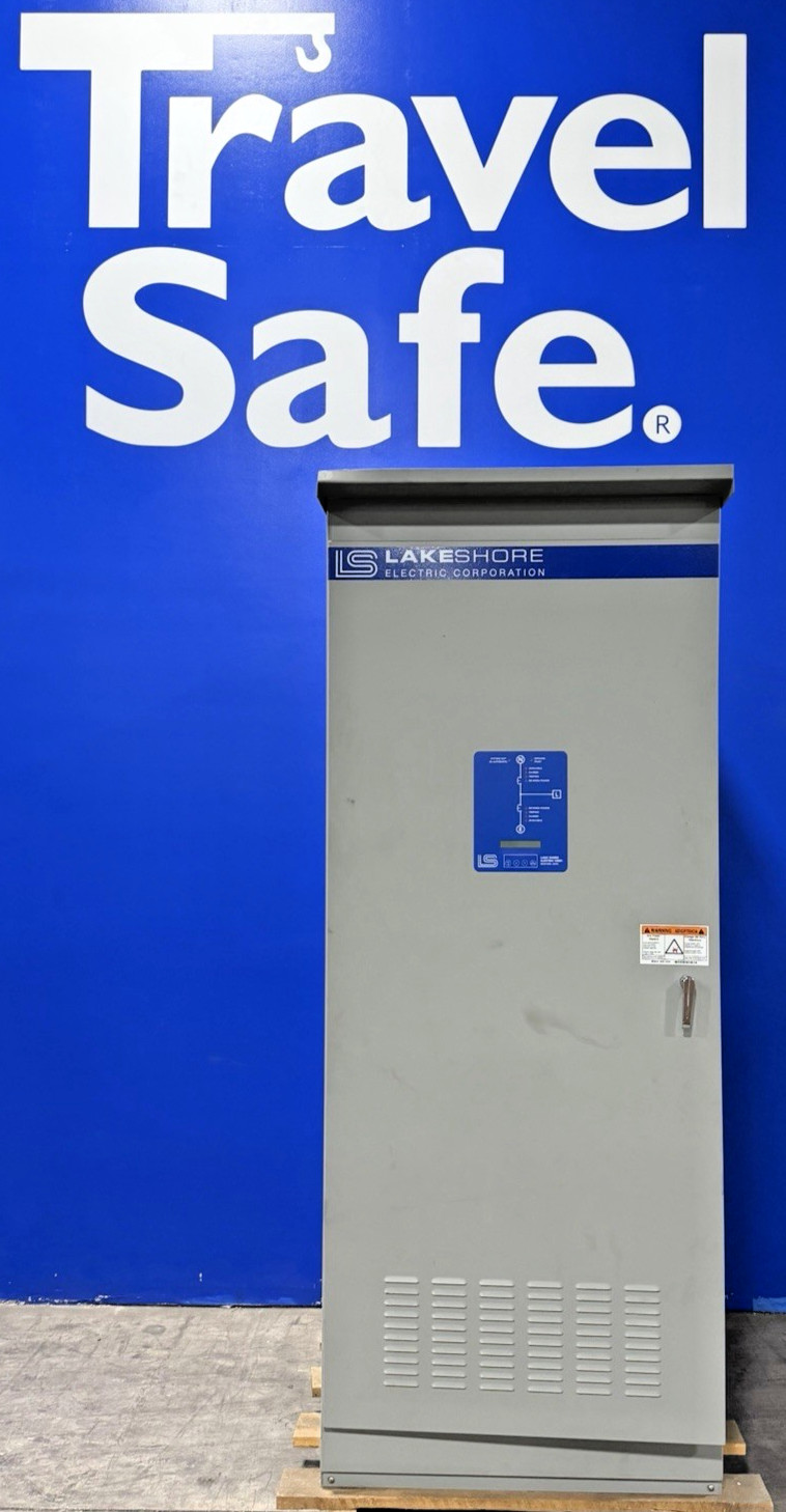2000 Amp. Lake Shore #ICFA32000GPSF, Transfer Switch, 240 Volts, 3 Phase, 4 Wire, NEMA 3R