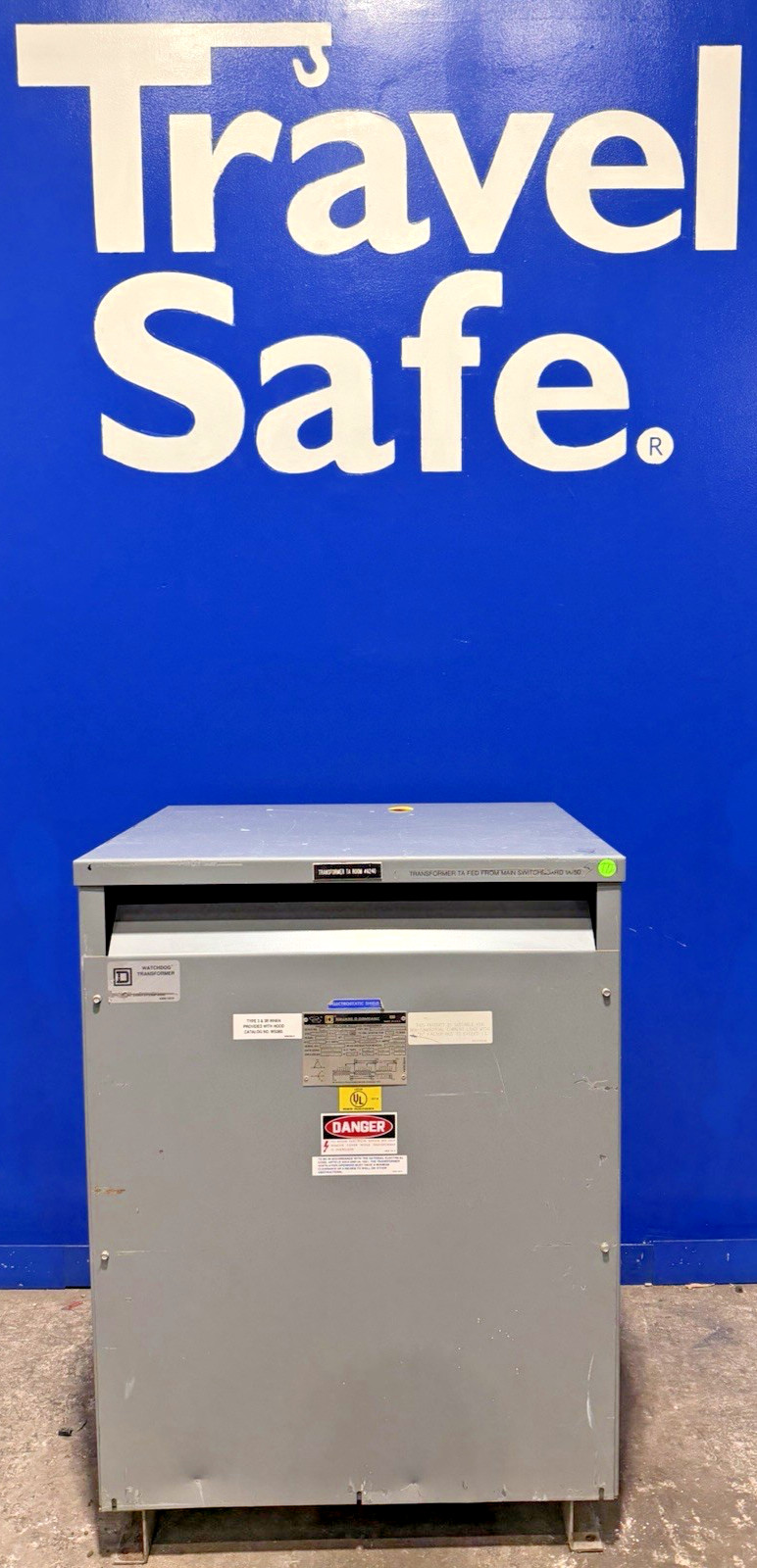112.5 KVA 480 Primary, 208Y/120 Secondary, Square D #34749-17222-028, Transformer, 60 Hz, NEMA 2