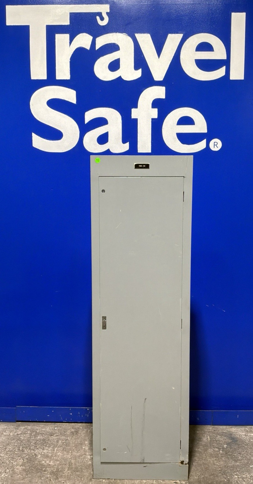 400 Amp. Westinghouse DA72087, MLO Panelboard, 480 Volts, 3 Phase, 4 Wire