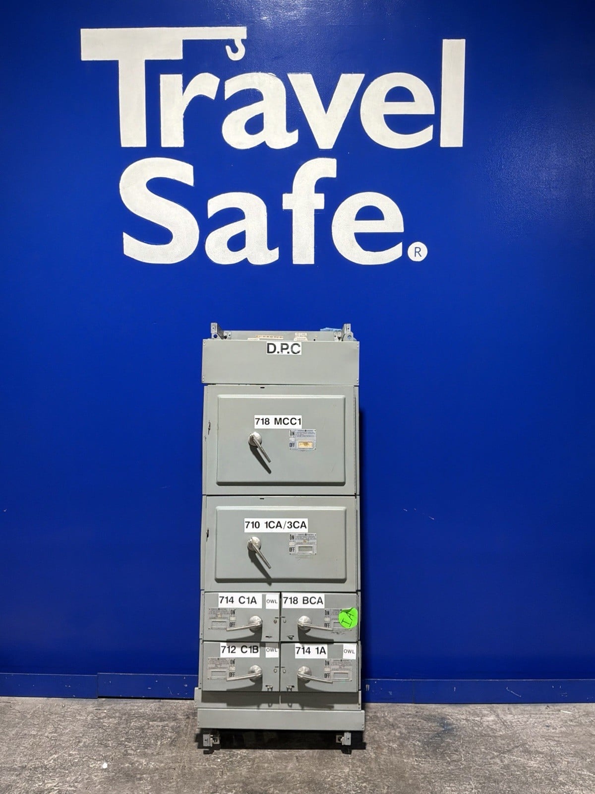 600 Amp. General Electric, QMR Safety Switch Panelboard, 240 Volts, 3 Phase