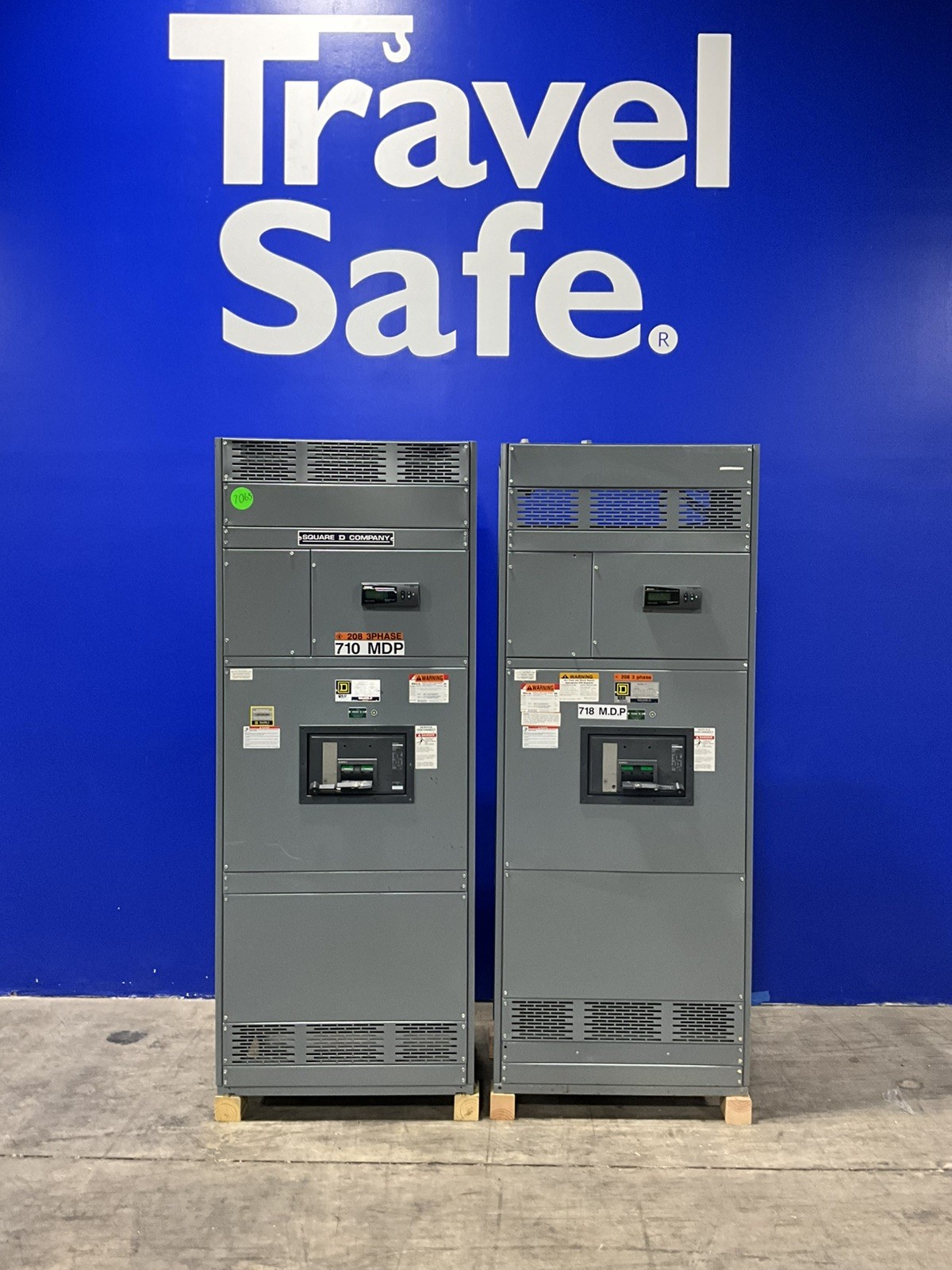 1600 Amps, Square D E-654279, QED I-Line Switchboard, 208 Volts
