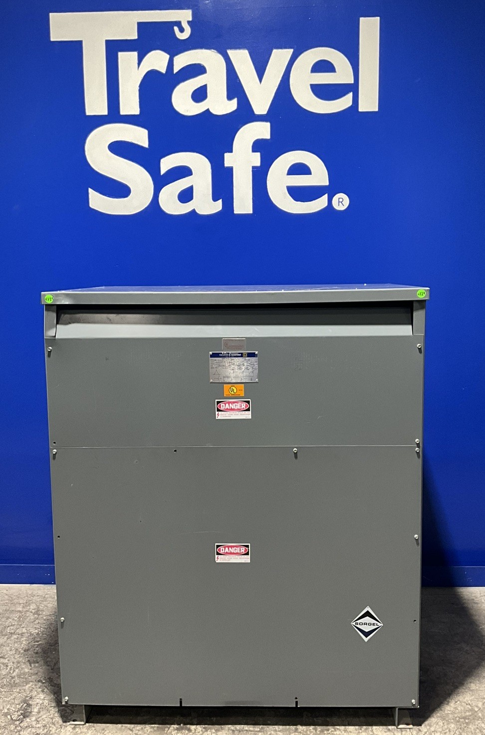 500 KVA 480 Primary, 208Y/120 Secondary, Square D #500T68H, Dry Type Transformer, 3 Phase, 60 Hz