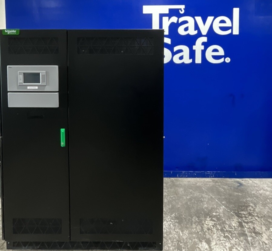 400 KVA Schneider #E162328, PDU, 481 Amp, 480 Volts