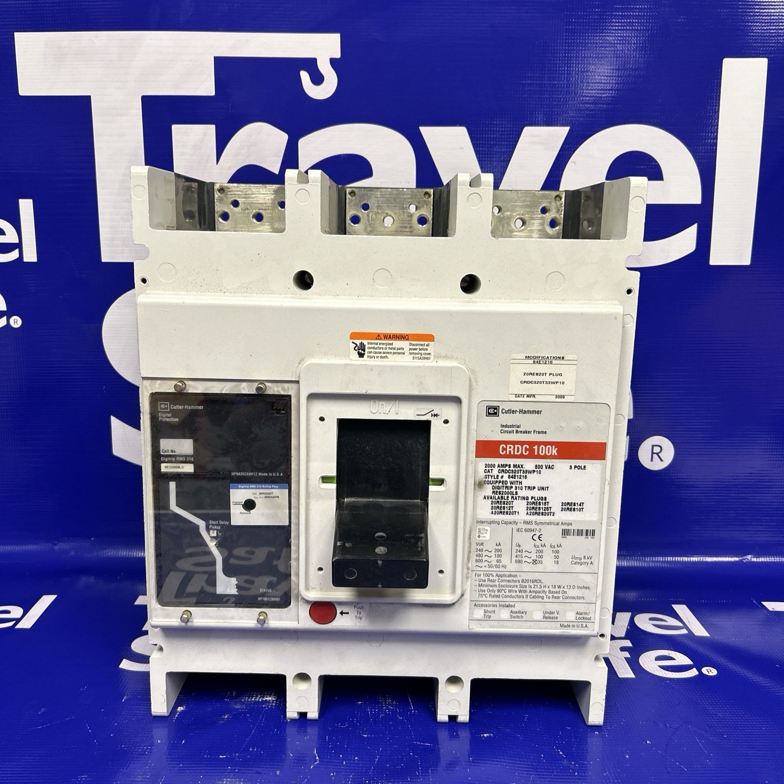 2000 Amps, Cutler-Hammer #CRDC320T33WP10, circuit breaker, 600 Volts, w/ 2000 Amp plug