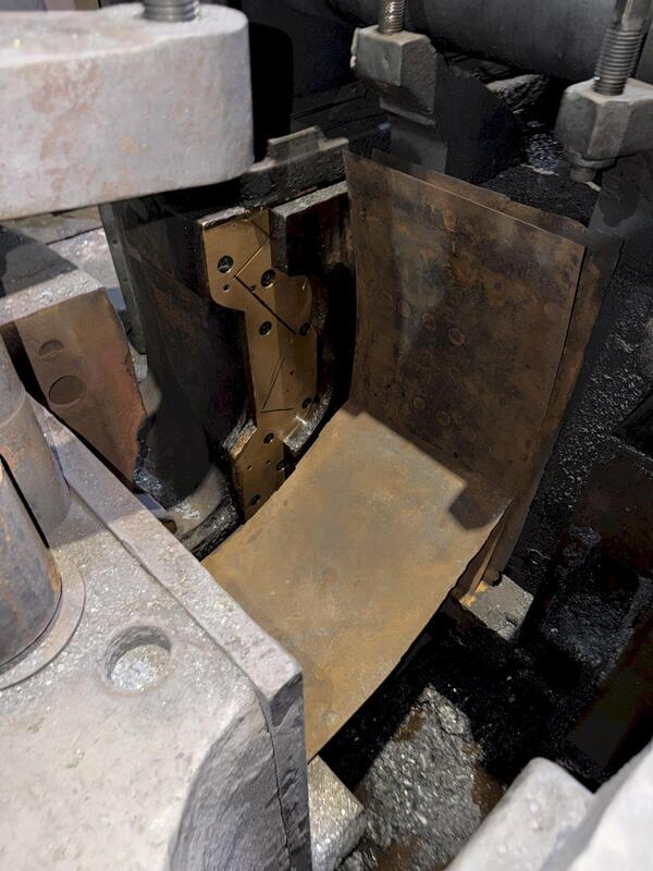 6" National, Upsetter, 1300 ton, 650 ton grip, 18" stroke, 27 SPM, 8" die opening, 9-5/8" gather, 4-5/8"
