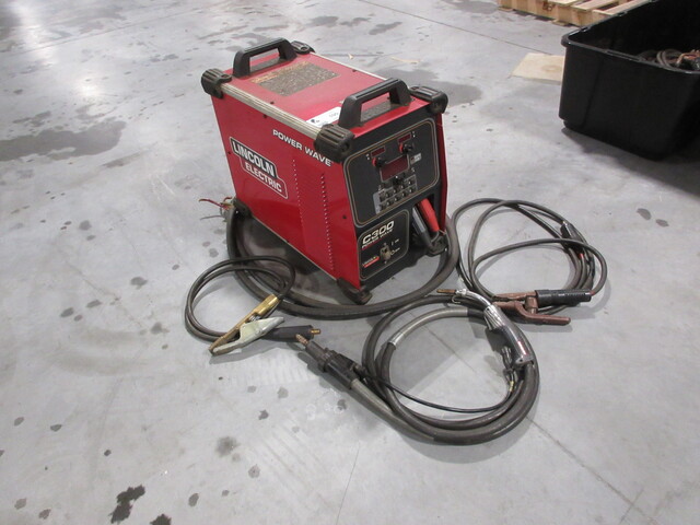 Lincoln Electric #Power-Wave-C300, Multi-Process Welder, integrated wire feeder, 300 amps, Max Trak wire