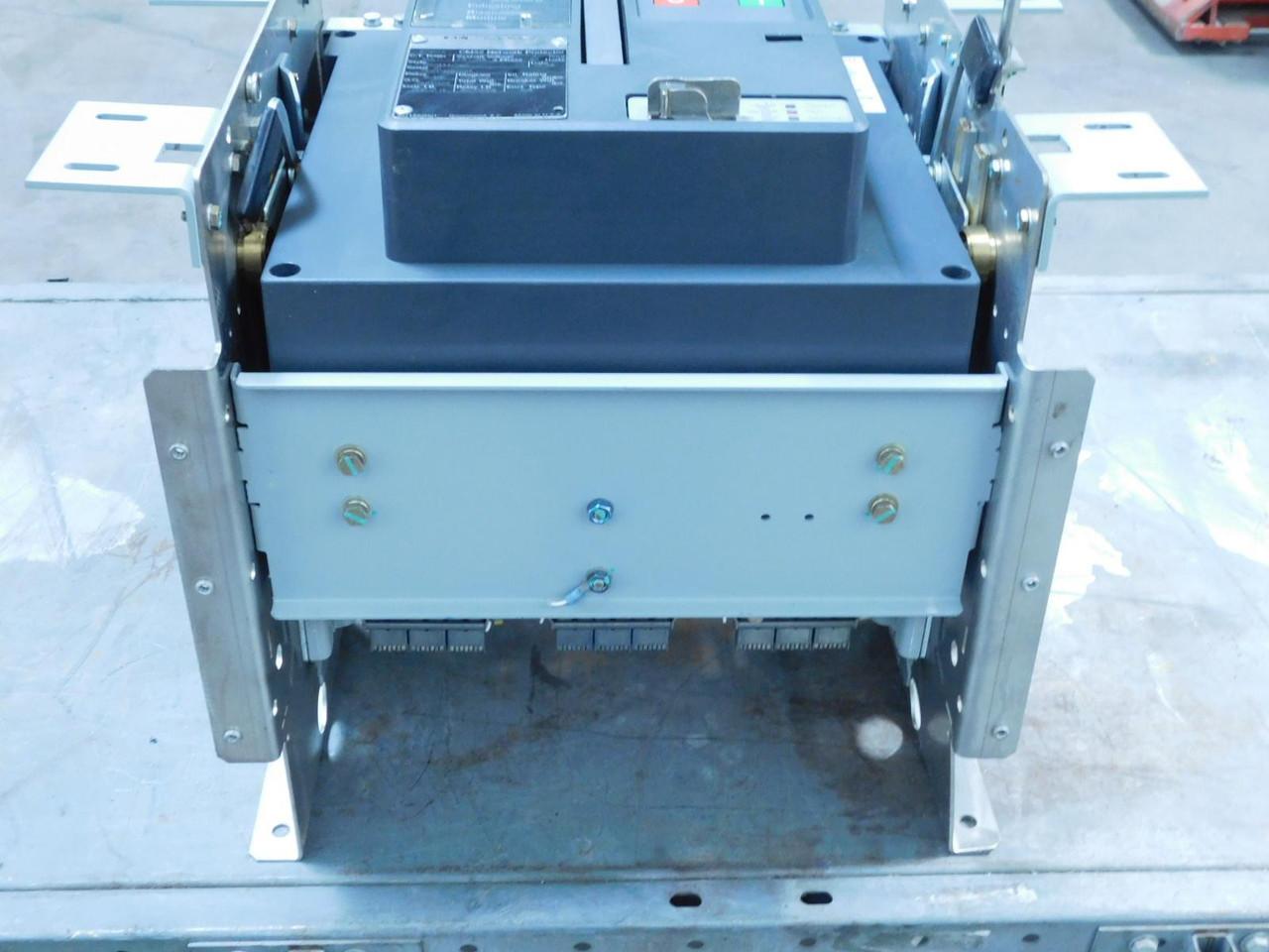 2,000 Amp, Eaton #CM52, network protector, 216Y/125 Volts, 60 Hz., drawout type