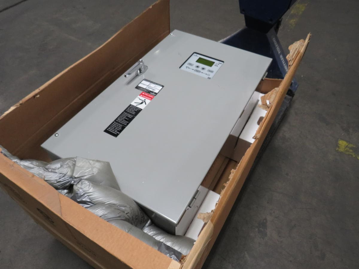 150 Amp, Asco #D03ATSB20150CG0C, Transfer Switch, 1-Phase, 3-Pole, 208-240 Volts AC, 60 Hz.