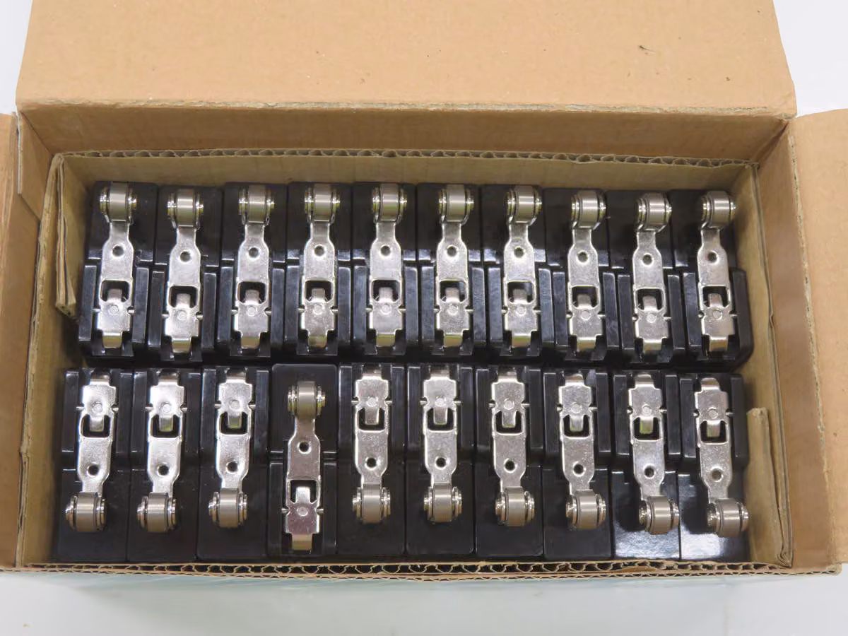 Highly #Z15G1704, Snap Action Microswitch, LOT of 20