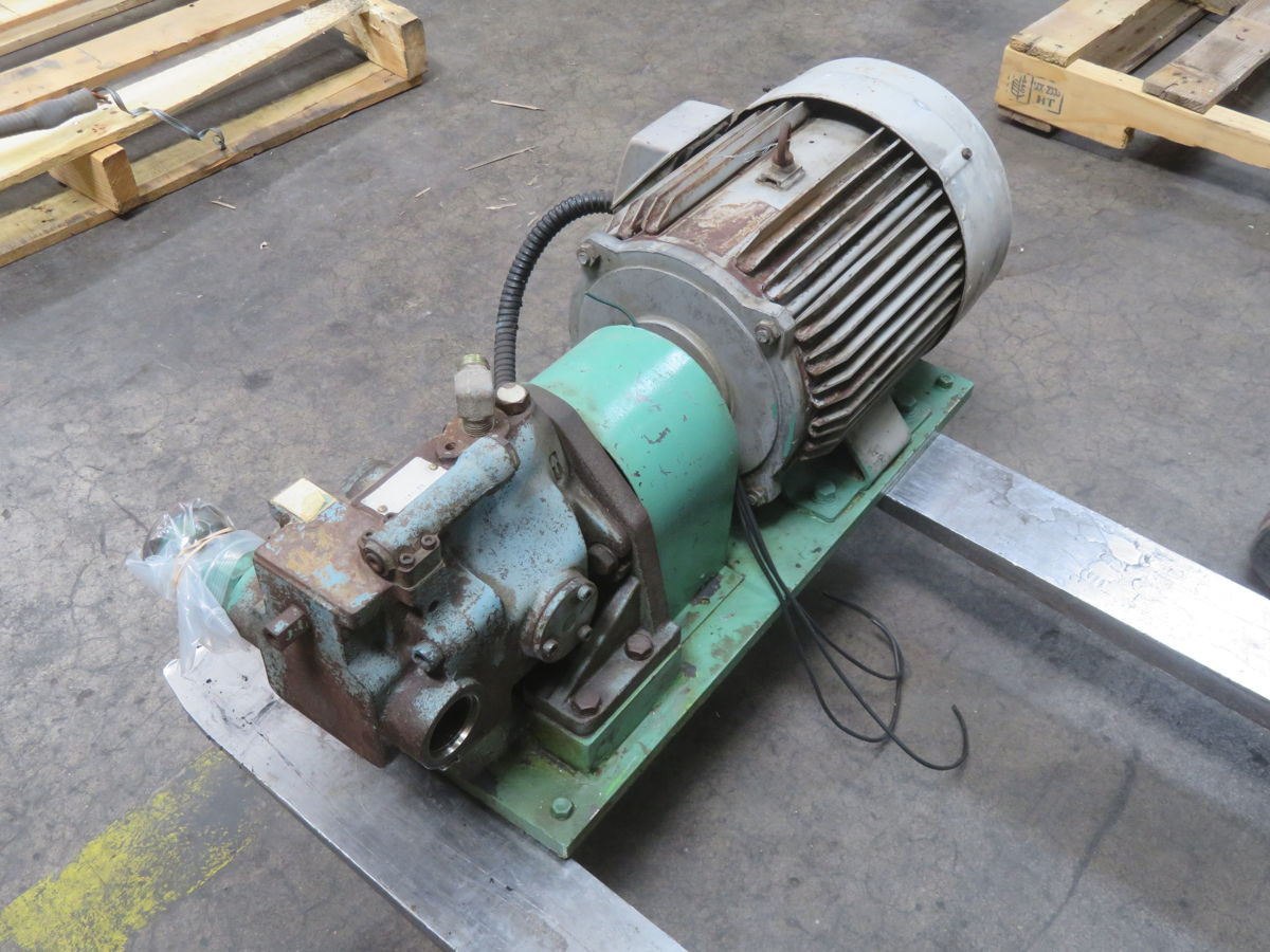 Daikin #V38A-1RX-80, High-Performance Variable Displacement Piston Pump With Motor