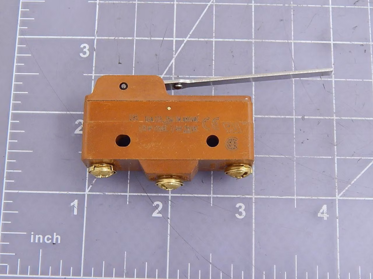 Micro Switch #BZ-RW8435051-A2, basic / snap action switch, LOT of 80
