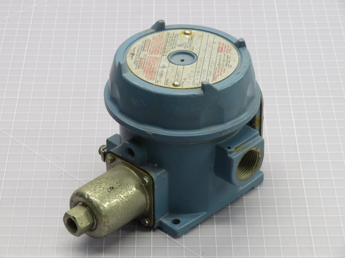 United Electric #H122-144, 9689 Pressure Switch