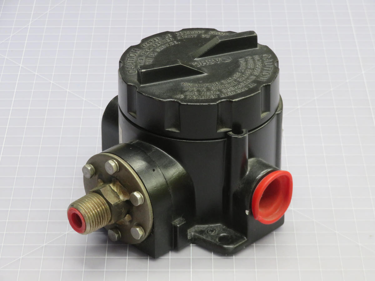 Ashcroft #B761P-X05, pressure switch