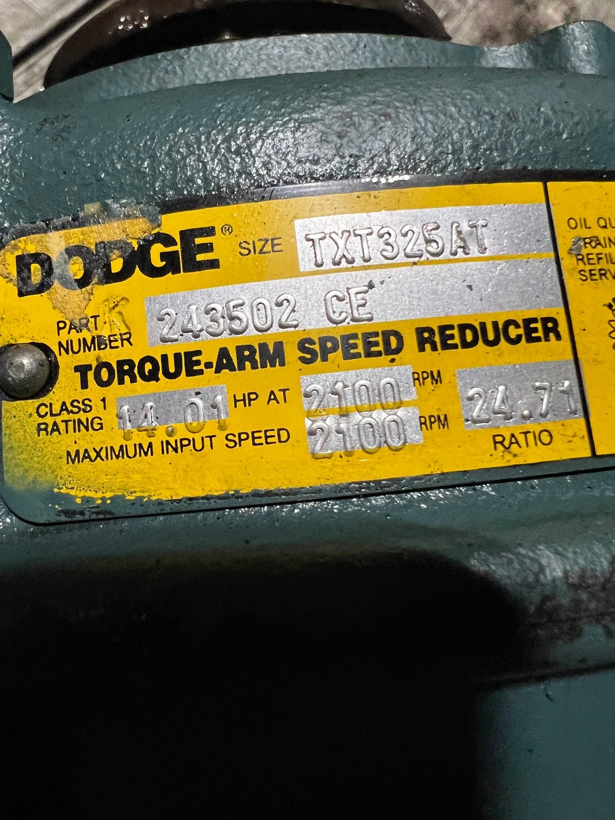 Dodge #TXT325AT, Torque-Arm shaft mount speed reducer, Class I, 14.01 HP, 2100 RPM, 24.71:1 ratio