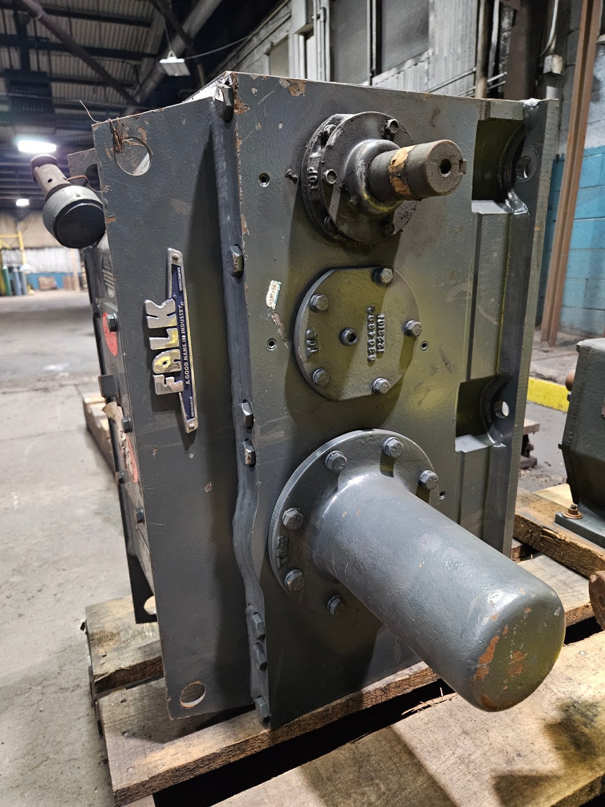 40 HP @ 1750 RPM, Falk #325A2-AD, enclosed gear drive, 31.57:1 ratio, 55 RPM output, 1.54 service factor, 2000