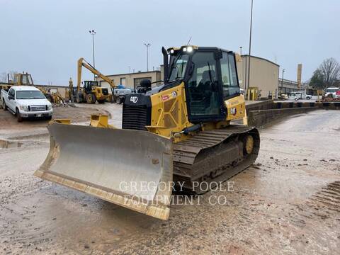 Caterpillar D3-12LGP, 3293 hours, S/N: XKY04325, 2023