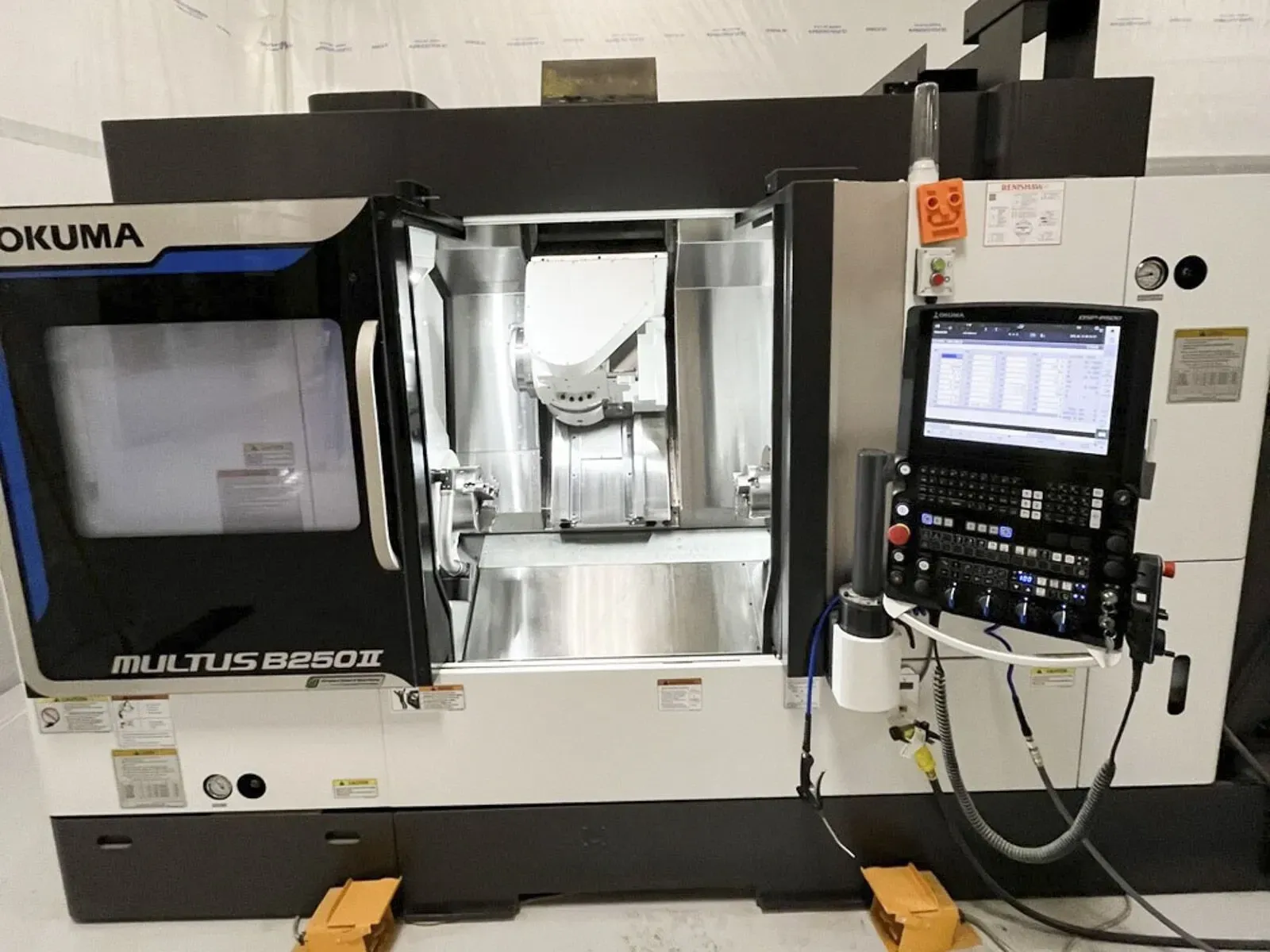 Okuma #Multus-B250II-1SW/750, 4-Axis CNC Lathe, 23.6" swing, 29.53" machining length, 8" chuck, 2.4" bar