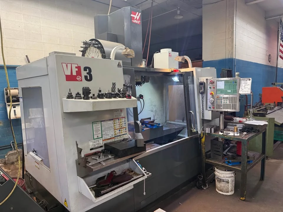 Haas #VF-3, 3-Axis CNC Vertical Machining Center, 40" X, 20" Y, 25" Z, 48" x 18" table, 30 HP, 7,500 RPM, CAT