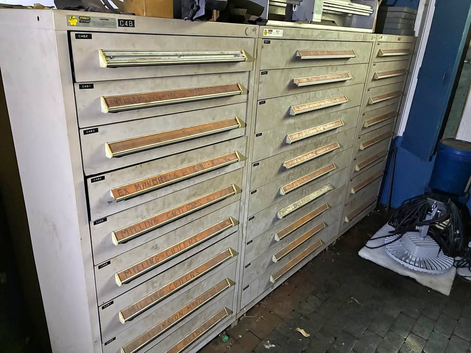 10 Drawer Stanley Vidmar, Drawer Cabinets, commercial/industrial grade, high weight capacity, (1) wider unit