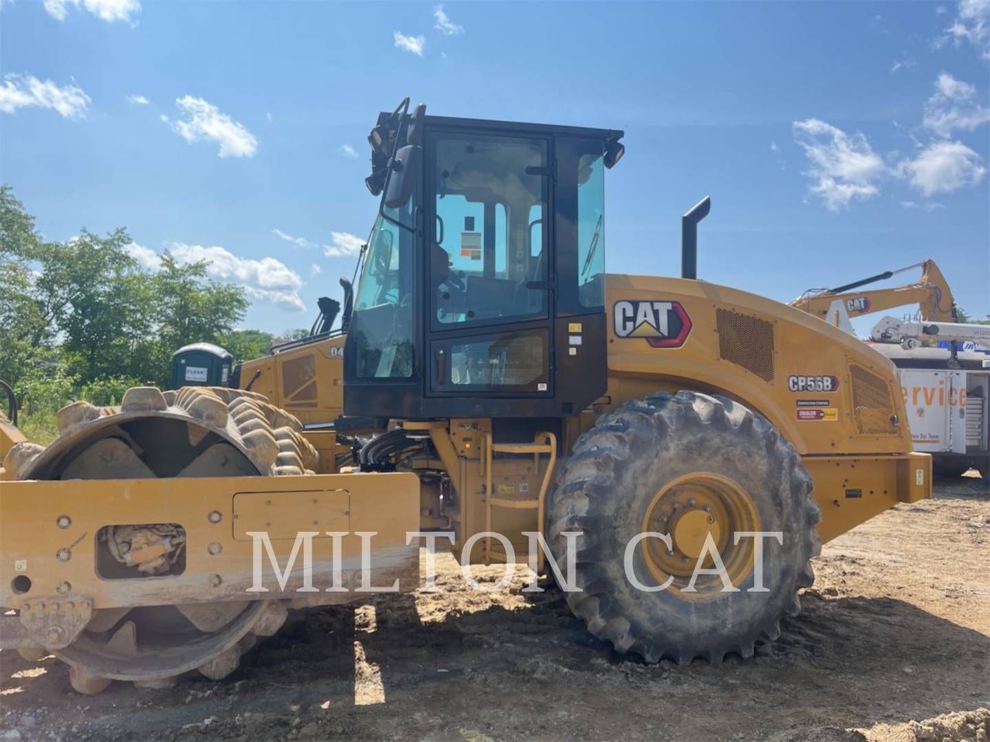 Caterpillar CP56B, Vibratory Single Drum Pad, 1545 hours, S/N: P5601219, 2023