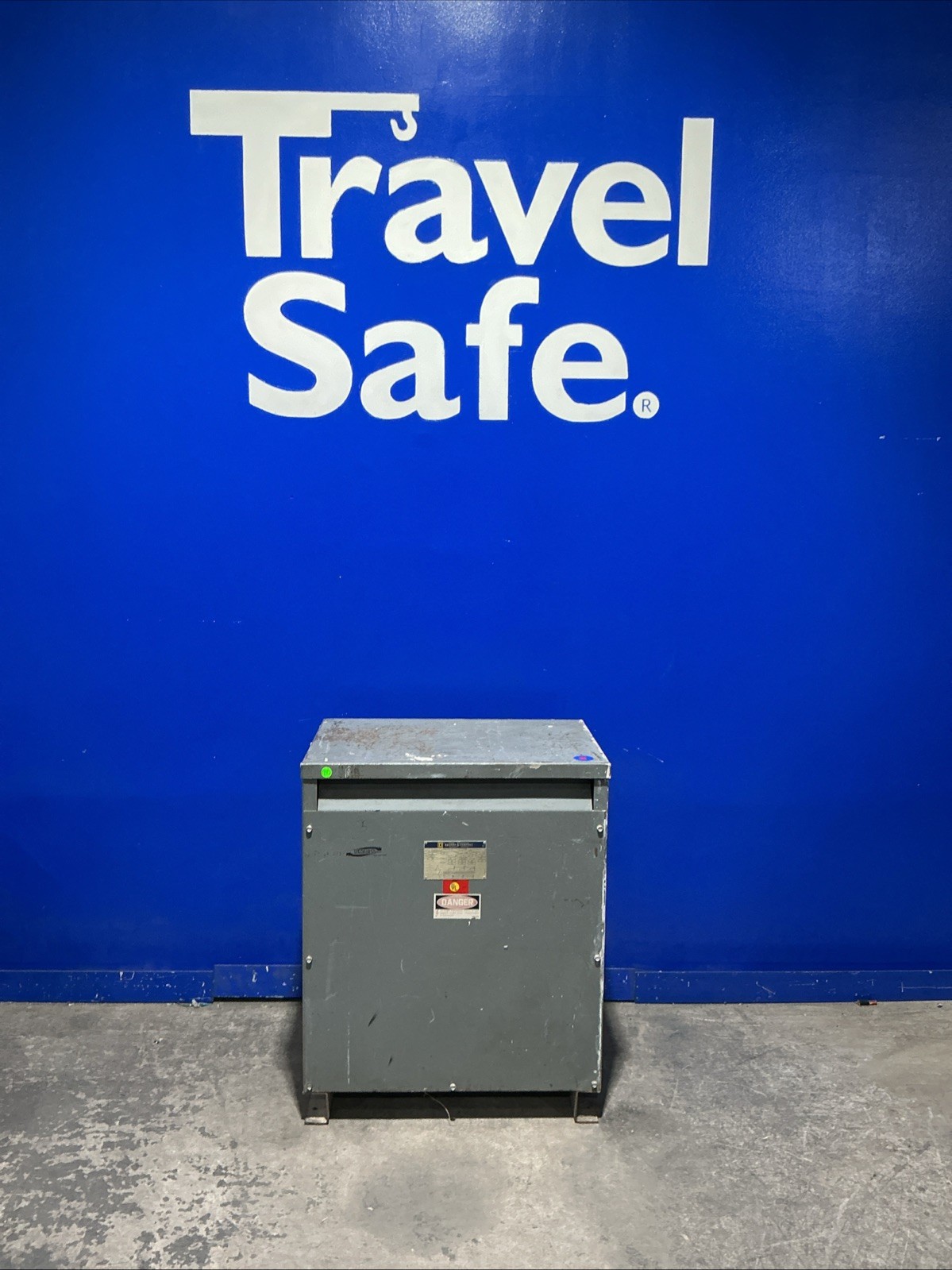 75 KVA 480 Primary, 208Y/120 Secondary, Square D 75T3H, Dry Type Transformer, 3PH, 60 Hz
