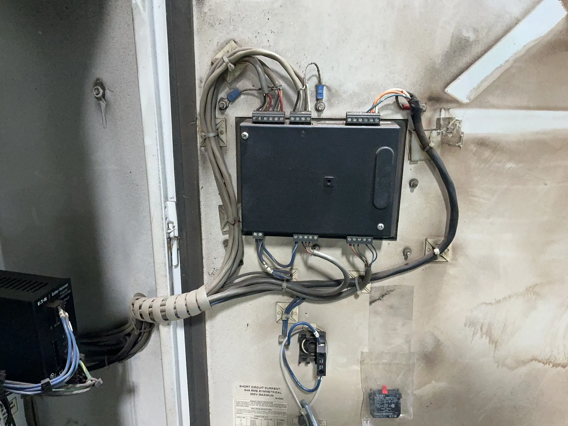 125 PSIG, Gardner Denver #VS25-40A, rotary screw air compressor, 40 KW, variable speed drive, Allen-Bradley