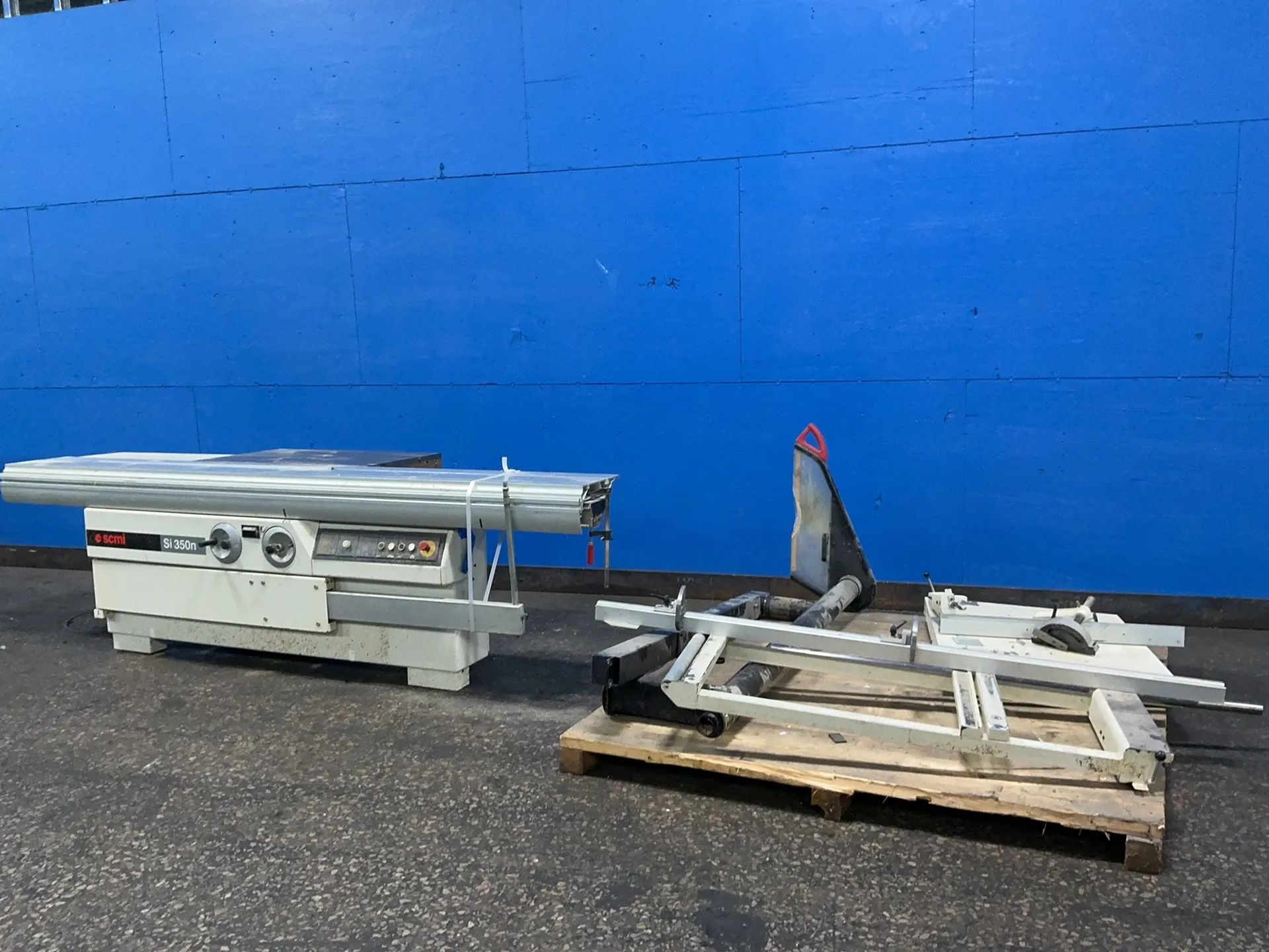 SCMI #SI350-N, 12" sliding table saw, 28 A, 230 V., 2000